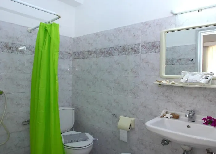Bay 4* Нидри