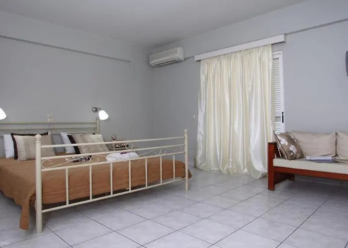 Bay 4* Нидри