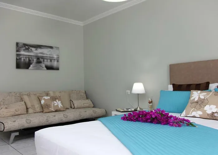 Bay 4* Нидри